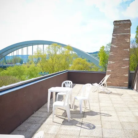 Pierre فندق Saint-Pierre-du-Vauvray