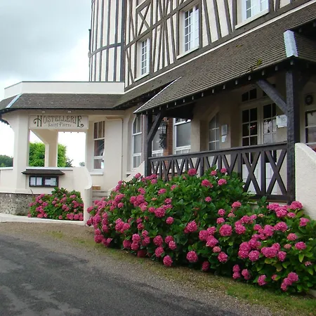 Hotel Pierre