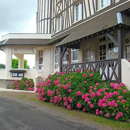Pierre Hotel