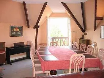 Hotel Pierre 3*