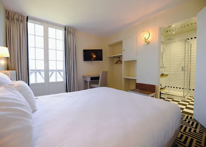 Pierre Hotel Saint-Pierre-du-Vauvray