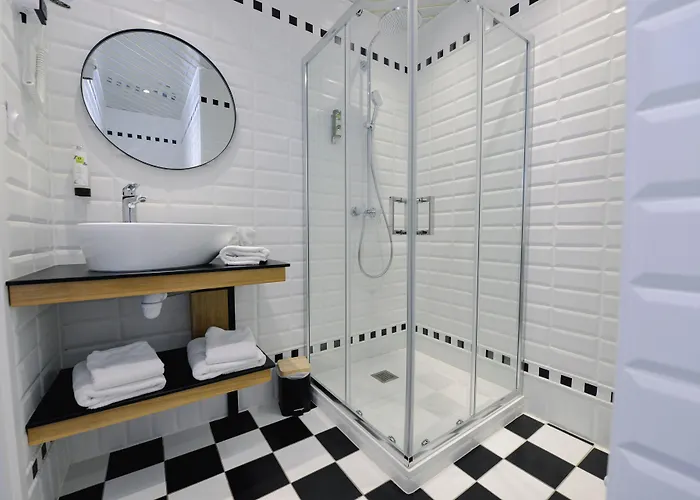 Pierre 3* Saint-Pierre-du-Vauvray